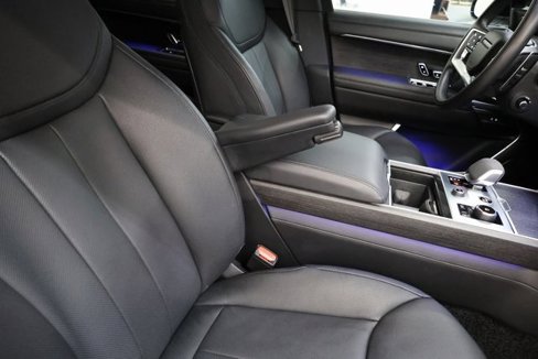 Used 2023 Land Rover Range Rover SE image 69