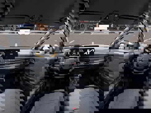 New 2025 Kia K4 LXS image 14
