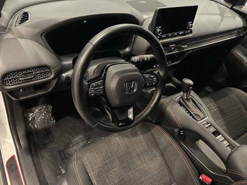 Used 2025 Honda HR-V Sport image 14