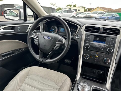 Used 2017 Ford Fusion S image 24