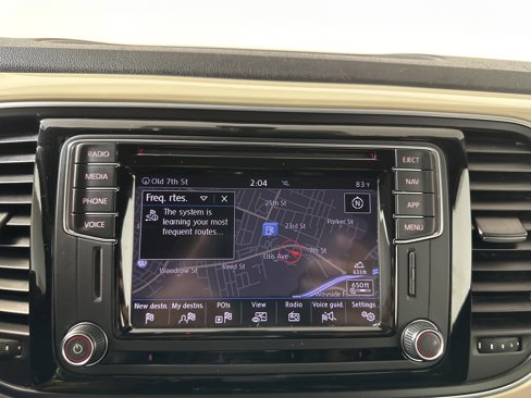 Used 2019 Volkswagen Beetle 2.0T image 16