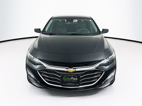 Used 2023 Chevrolet Malibu LT w/ Driver Confidence Package image 2