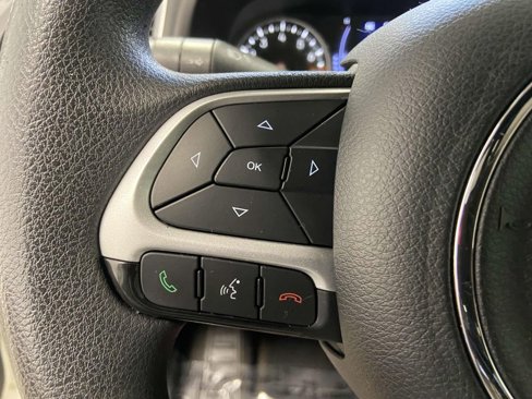 Used 2018 Jeep Renegade Sport w/ Power & Air Group image 22