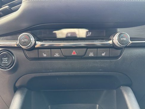 Used 2023 MAZDA MAZDA3 s image 28