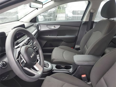 Used 2024 Kia Forte LXS image 17