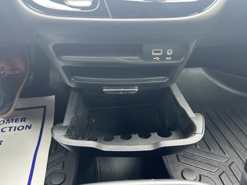 Certified 2020 Chrysler Pacifica Touring-L w/ Advanced Safetytec Group image 32