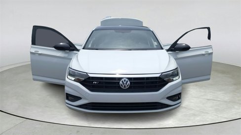 Used 2021 Volkswagen Jetta R-Line w/ R-Line Cold Weather Package image 9