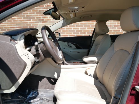 Used 2015 Buick LaCrosse Premium image 6