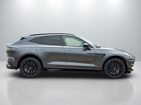 Used 2023 Aston Martin DBX 707 image 10