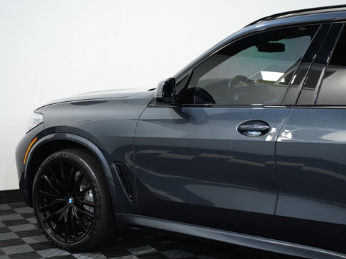 Used 2022 BMW X5 xDrive40i w/ M Sport Package image 19