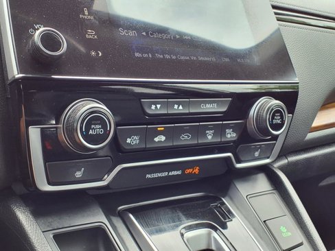 Used 2018 Honda CR-V Touring image 11