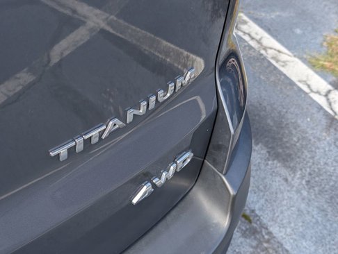 Used 2020 Ford EcoSport Titanium image 19