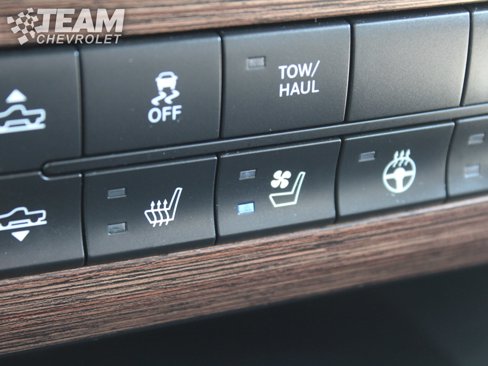 Used 2016 RAM 1500 Laramie w/ Convenience Group image 18
