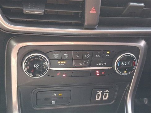 Certified 2020 Ford EcoSport SE w/ SE Convenience Package image 16