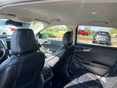 Used 2023 Ford Edge SEL image 20