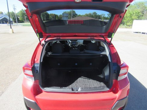 Used 2023 Subaru Crosstrek 2.0i Premium image 5