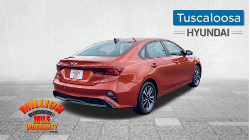 Used 2023 Kia Forte LXS w/ LXS Technology Package image 9
