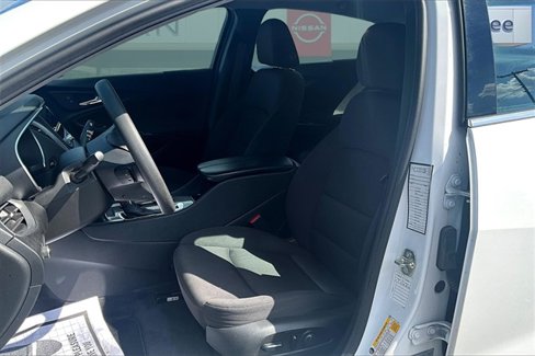 Used 2023 Chevrolet Malibu LT image 18