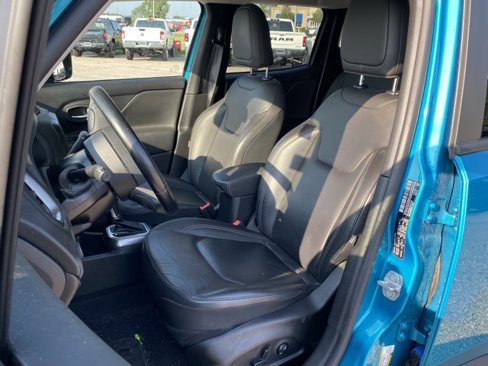 Used 2020 Jeep Renegade Limited w/ Safety and Security Group image 7