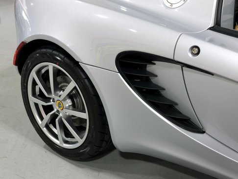 Used 2005 Lotus Elise image 32