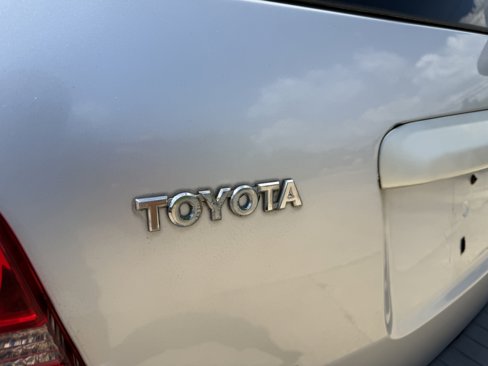 Used 2003 Toyota Highlander 2WD V6 image 9