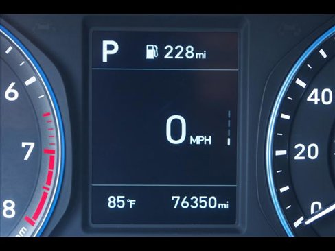 Used 2019 Hyundai Kona SE image 32