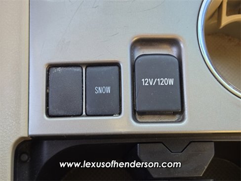 Used 2010 Toyota Highlander 2WD image 26