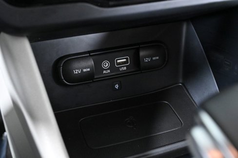 Used 2019 Kia Niro EX Premium image 19