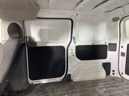 Used 2017 Nissan NV200 SV w/ Technology Package image 41