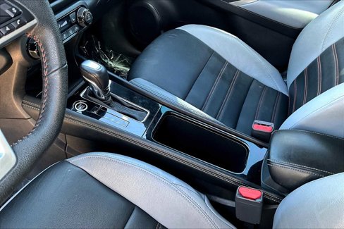 Used 2021 Nissan Kicks SR w/ SR Premium Package image 15