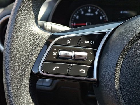 Certified 2020 Kia Forte LXS image 20