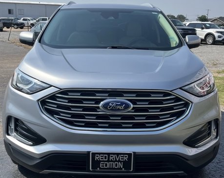 Used 2021 Ford Edge SEL w/ Convenience Package image 3