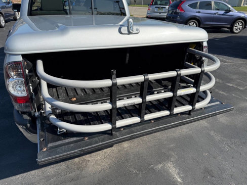 Used 2011 Toyota Tacoma 4x4 Double Cab image 76