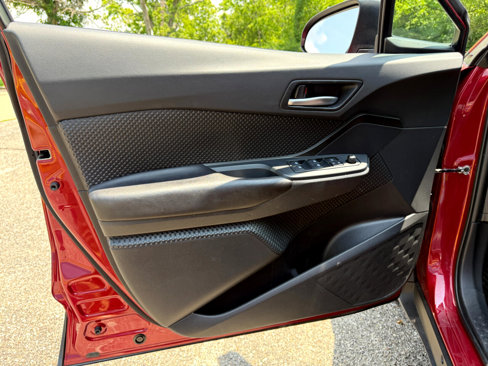 Used 2019 Toyota C-HR LE image 15