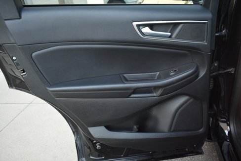 Used 2022 Ford Edge SEL w/ Convenience Package image 34