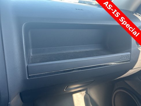 Used 2011 Jeep Patriot Latitude image 31