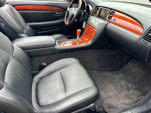 Used 2006 Lexus SC 430 Convertible image 17