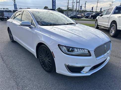 Used 2018 Lincoln MKZ Reserve w/ Technology Package image 3