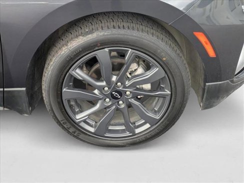 Used 2022 Chevrolet Equinox RS w/ RS Leather Package image 21