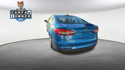 Used 2020 Ford Fusion SE image 8