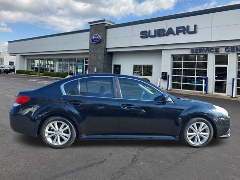 Used 2013 Subaru Legacy 3.6R Limited image 8