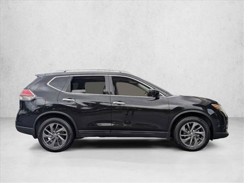 Used 2016 Nissan Rogue SL w/ SL Premium Package image 4