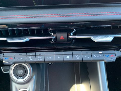 New 2023 Dodge Hornet GT w/ Track Pack image 39