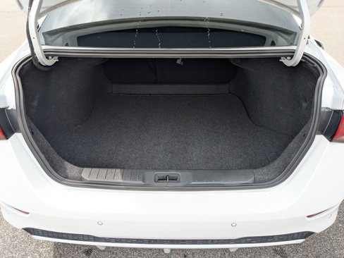 Used 2020 Nissan Sentra SV image 32