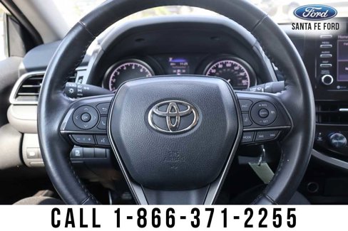 Used 2024 Toyota Camry SE image 44