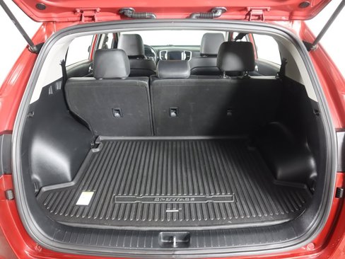 Used 2017 Kia Sportage EX image 16