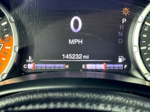 Used 2017 Jeep Renegade Limited image 33