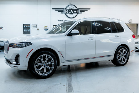 Used 2021 BMW X7 xDrive40i w/ Premium Package image 82
