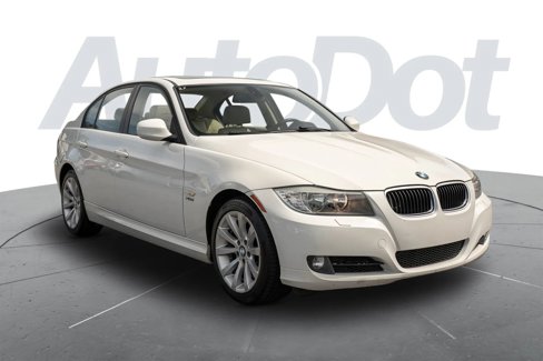 Used 2011 BMW 328i xDrive Sedan image 4
