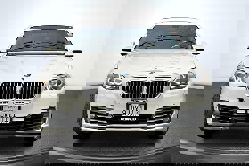 Used 2016 BMW 528i Sedan image 3